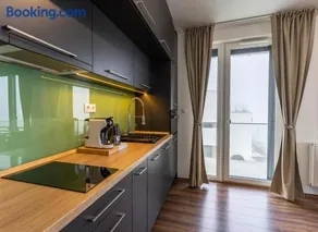 LakeView Apartment 305 Beachfront - Image 2