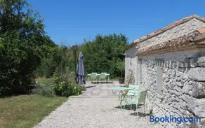 Le Perchoir, Private pool and peaceful French cottage - Image 2