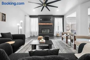 Elegant 5BR Pool House with Cinema Fire Pit and Games - Image 1