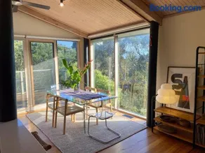 Treetop Retreat in Old Ocean Grove - Image 3