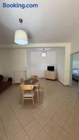 Apartment for Relaxed Holidays 4 - Image 2