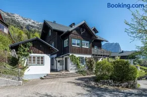 Sternblick Chalet Grundlsee - Your Austrian Home - Image 1