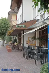 Hotel Lötschberg - Image 2
