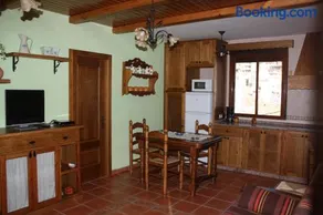 APARTAMENTOS Y HABITACIONES RURALES "El Corral" - Image 4