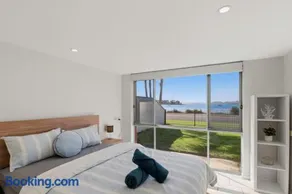 Bayview Nook Tanilba Bay - Image 2
