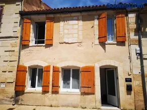 Maison de ville près du port - Image 1