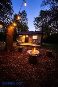 Serene Lakeside Oasis - 1.5 hrs from NYC Fast WiFi - Image 5