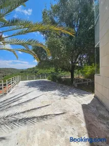 Stone Villa, traditional beauty 5 min to batroun - Image 3