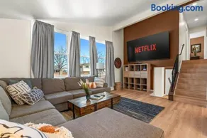 Family Friendly Retreat with Game Room Huge Yard - Image 2