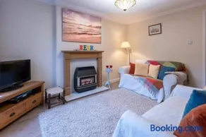 Honeysuckle Cottage - Your Seaside Escape in Beer - Image 5