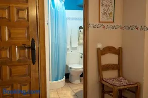 Charming studio in Robledillo de Gata - 28 m² - Image 4