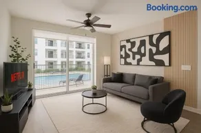 Resort-Style Retreat|1 King/2 Queens, Pool table 6 - Image 2
