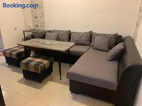 West Park Retreat - Image 1