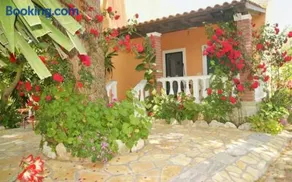 Villa Messavrisi by MPS - Image 1
