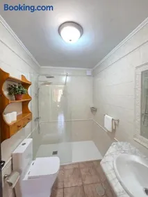 Apartamentos Turísticos Rosa - Image 1