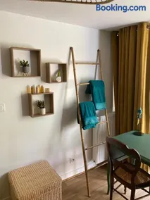 Chambre Cocoon dans une maison avec SPA et jardin en centre ville - Image 3
