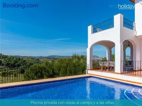 Villa Carolina by HMR Holidays - Image 4