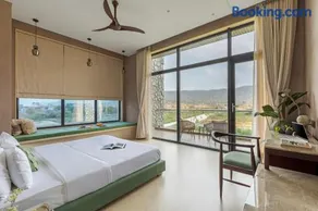 SaffronStays Abhinandan Villa - 4BR Jaipur villa with private pool, bathtubs, gazebo bonfire & lawns facing the Aravallis - Image 3