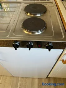 Gäst lägenheten med egen terrass - Image 2