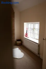Cottage in Central Burbage Leicestershire - Image 5