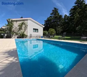 Casa de Pinheiral - Image 1
