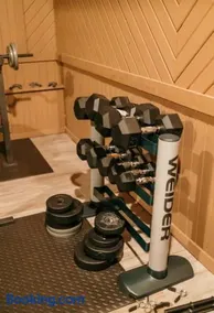 Couples Guesthouse, jacuzzi, sauna, pool - Image 3