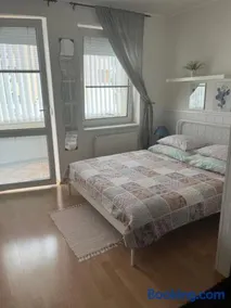 Terrace apartment s 1 spálńou Sofia-parking & Wifi - Image 2