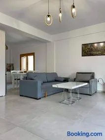 Dhermi Village Apartments - Image 1