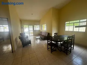 Rent a beach house in Carne de Vaca - Image 2