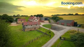 Orchard Barn - Image 4