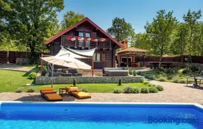 Ferienhaus Lisac by Villas Guide - Image 1