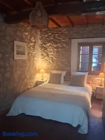 Le Vieux Moulin de Jouques - Image 1