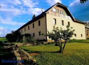 Statek "Two brooms", Apartment - Image 2