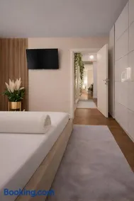 Urban Silence Terrace - Image 2