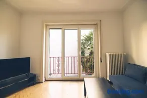 Bright apartment in the center of Lausanne - Image 1