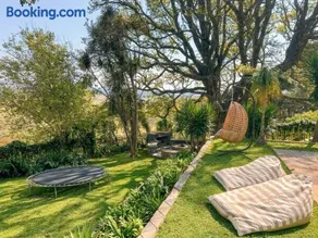 The Safari Villa with Swimming Pool & Views - Image 2