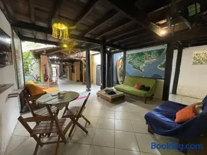 Ooxe Hostel - Image 2