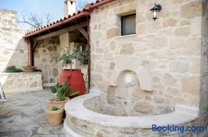 Pyrgou Villa with Shared Swimming pool - Image 5