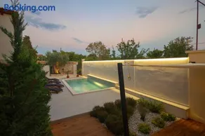 Authentic Istrian Villa Stazione with Pool - Image 3