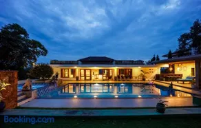 HIREAVILLA - Saipem Hills Luxury Hilltop Villas with Pool and River View - Image 1