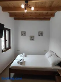 Alexander's cottage - Image 4
