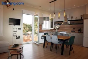 Dimi's House - Image 3