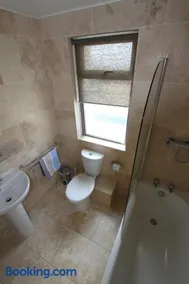 Corbiere Phare Apartments - Image 2