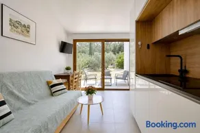 Studio JK proche Cassis, terrasse - Image 3