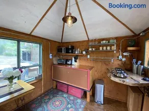 Boho Bungalow - Image 2