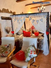 Cuevas de la Paz - Cave House Holidays - Image 1