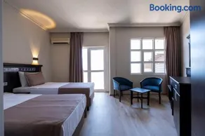 Parador Sky Hotel All Inclusive - Image 1