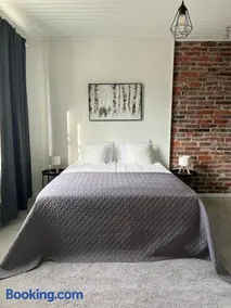 Unique & premium apartment with free wifi & parking for 2 cars in the center of Kerava - Image 1