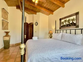 Puerto Nuevo Surf Villa Tranquilidad 2BR with pool - Image 4