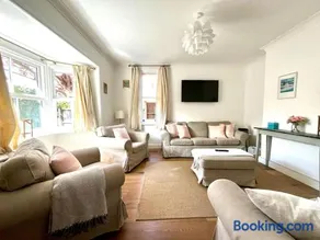 New Forest Cottage - Image 2